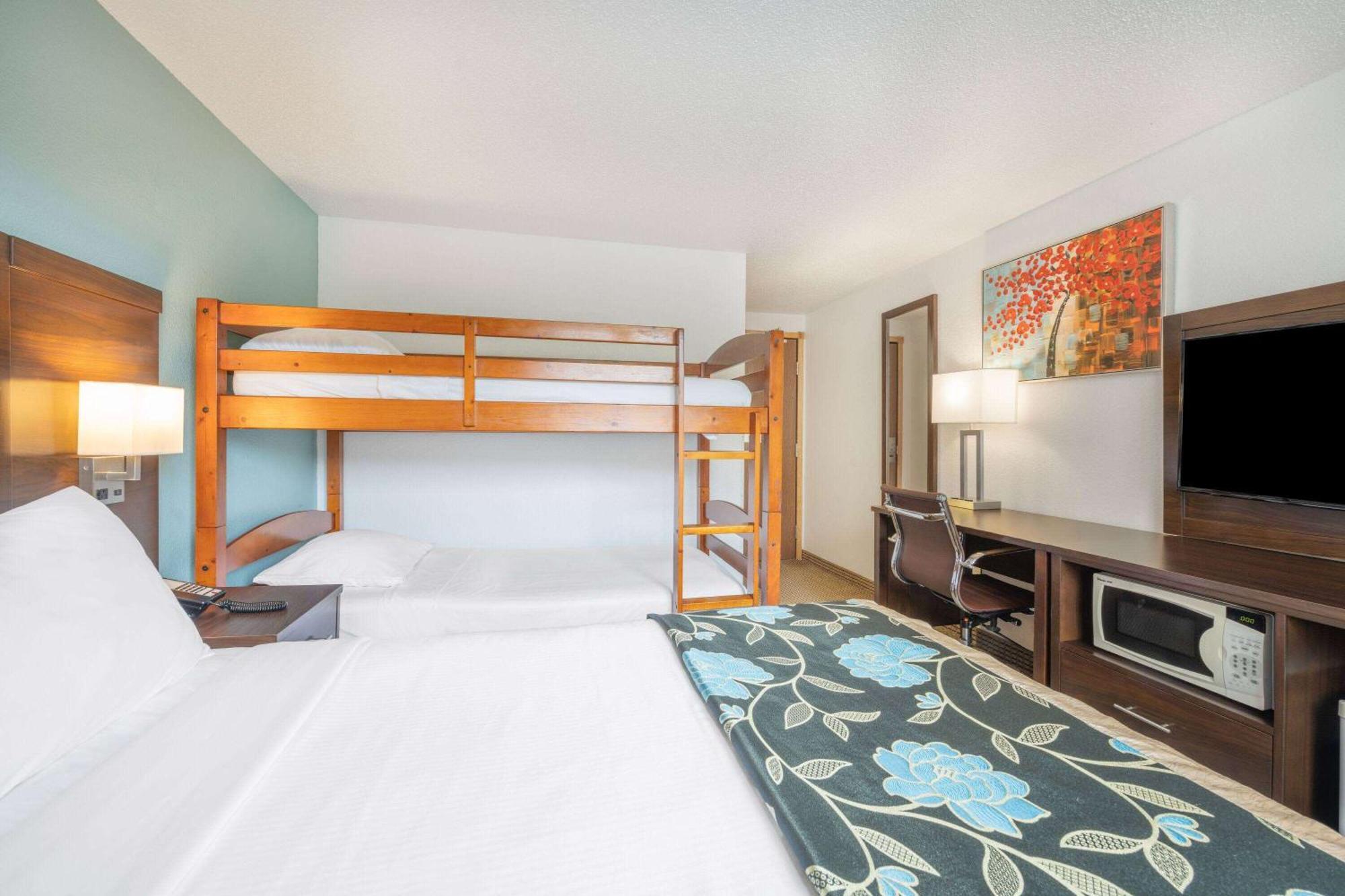 Baymont By Wyndham Keystone Near Mt. Rushmore Екстер'єр фото